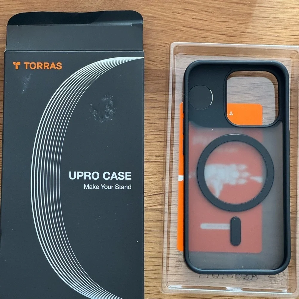 Torras Black MagSafe Compatible Phone Case